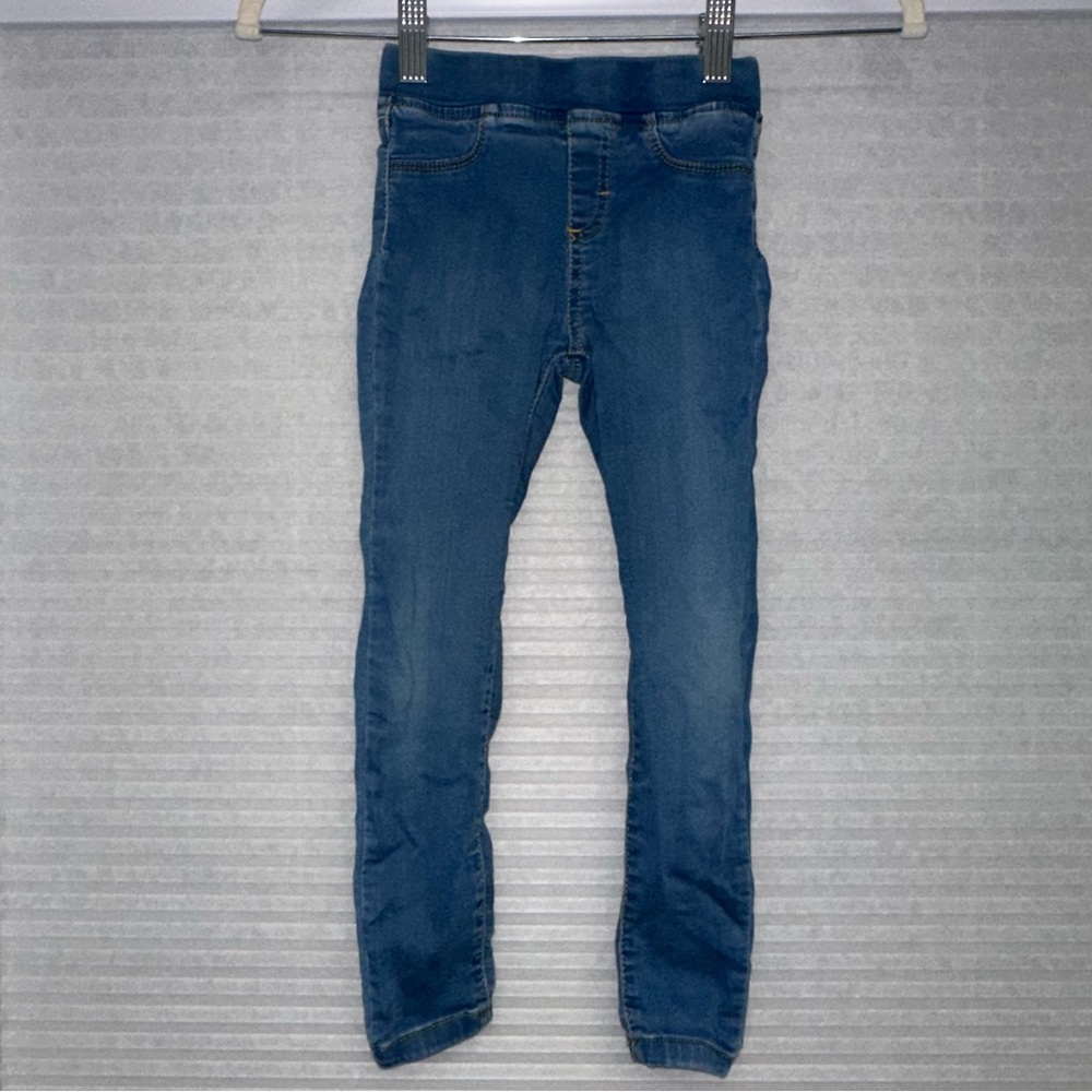 DKNY Jeans - Girls size 5 - Cotton Blend EUC